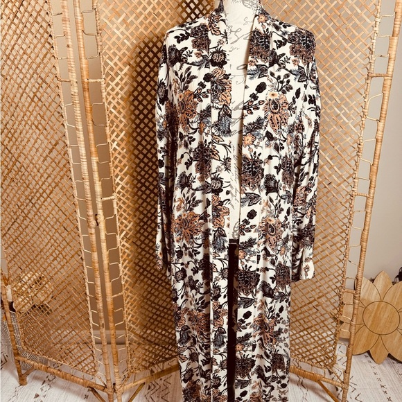 Free People Play it Cool Ivory / Cream Boho Kimono - Picture 9 of 14